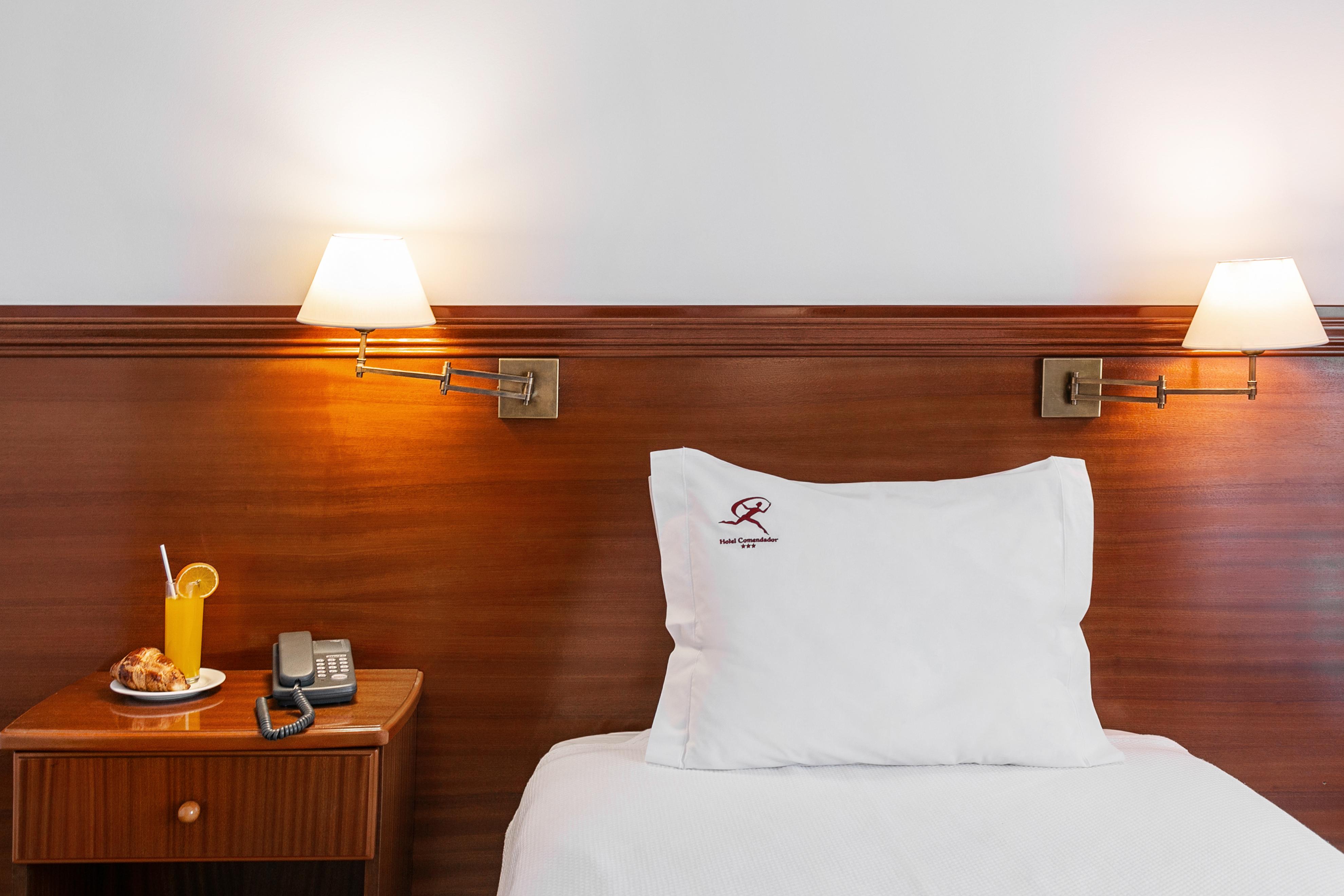Hotel Comendador Бомбарал Екстериор снимка