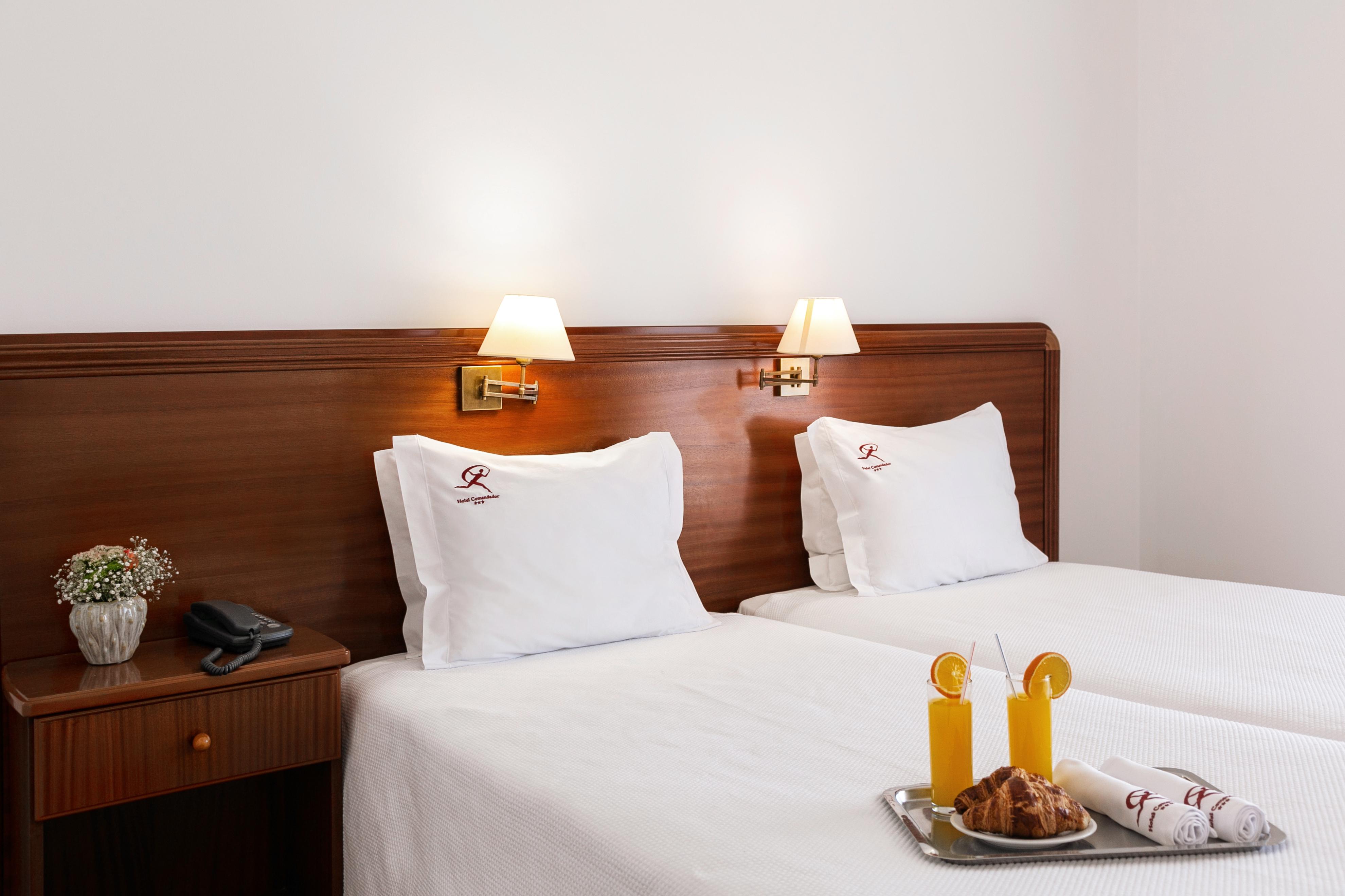 Hotel Comendador Бомбарал Екстериор снимка