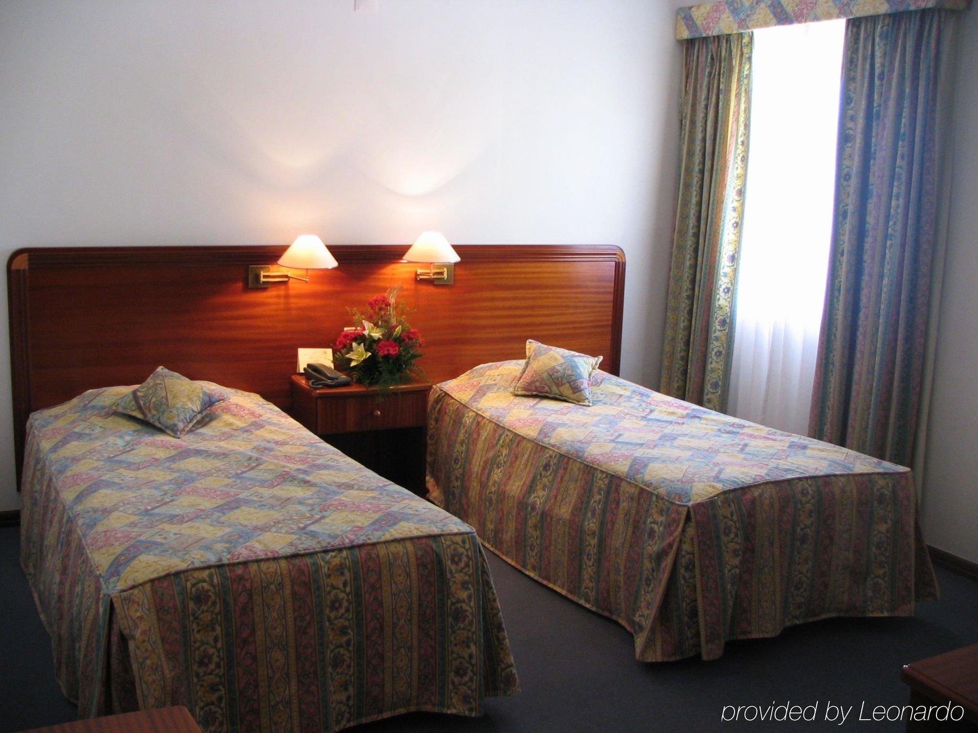 Hotel Comendador Бомбарал Стая снимка