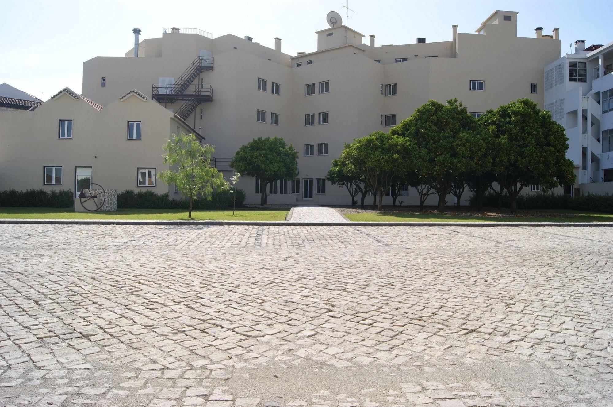 Hotel Comendador Бомбарал Екстериор снимка